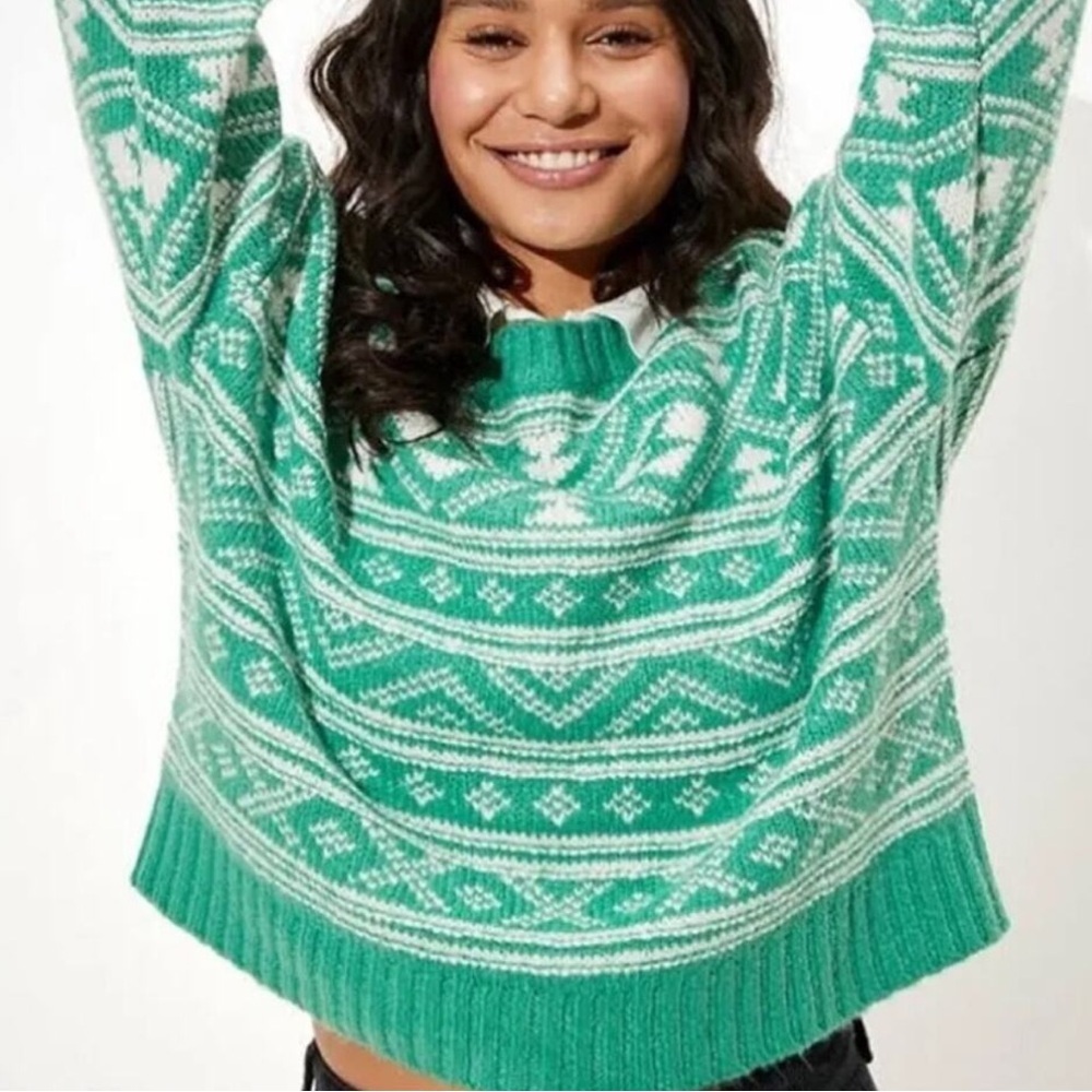 AMERICAN EAGLE WOMENS GREEN WHITE FAIR ISLE CREWNECK SWEATER SMALL